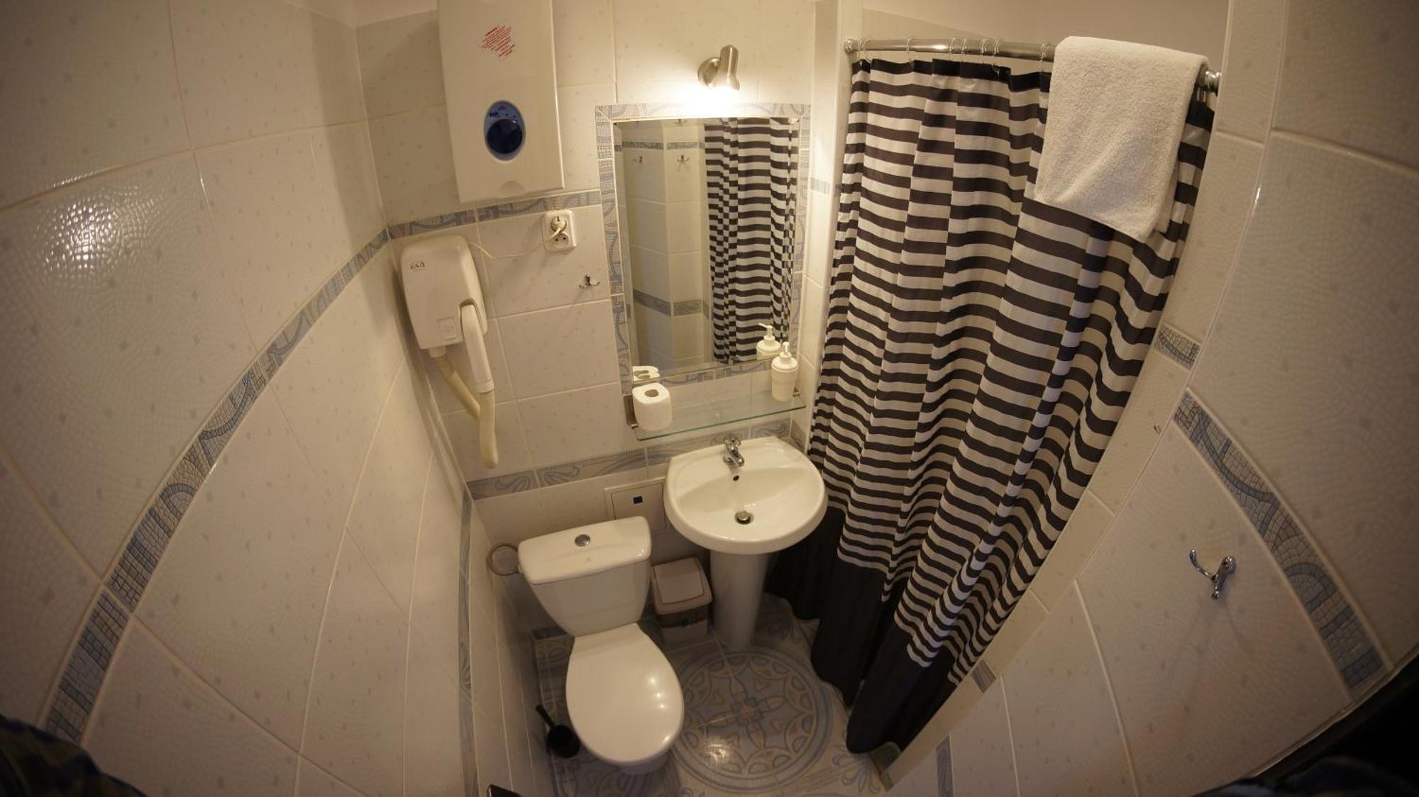 Metropolitan Apartments Красков Екстериор снимка