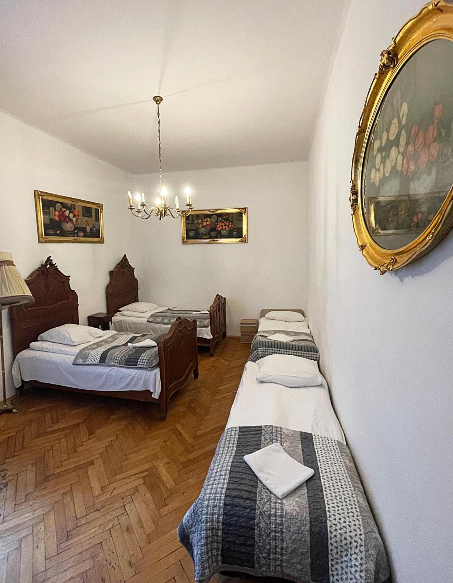 Metropolitan Apartments Красков Екстериор снимка